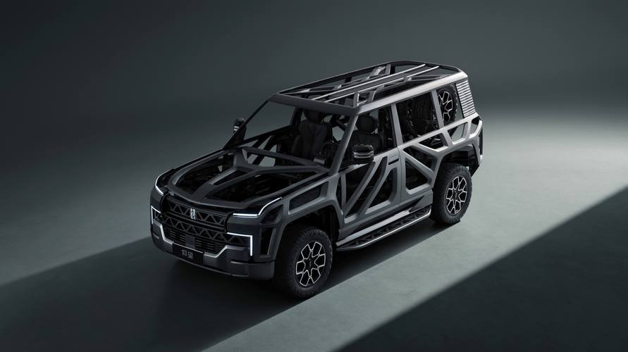 深圳105仰望U8硬派越野的科技魅力，国能汽车对传统燃油车市场的冲击